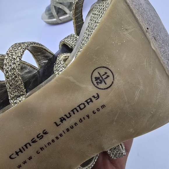 Chinese Laundry Shoes Women's 11 Impress Sparkly Open Toe Strappy Platform Heels - Picture 4 of 8